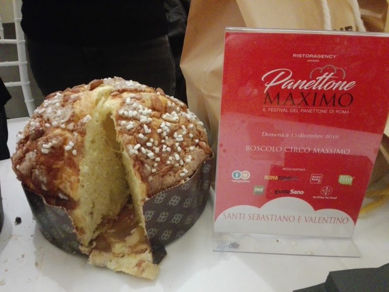 Panettone Maximo- Santi sebastiano Valentino Mandorlato con albicocche